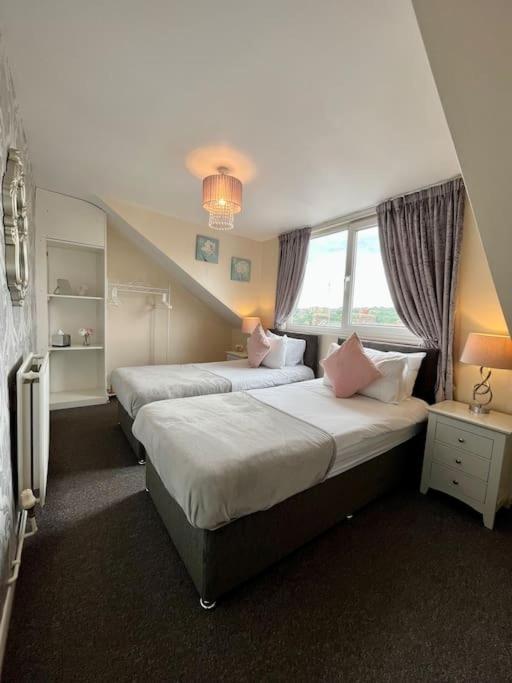 Scoresby Escape - Whitby Holiday Home Exterior foto